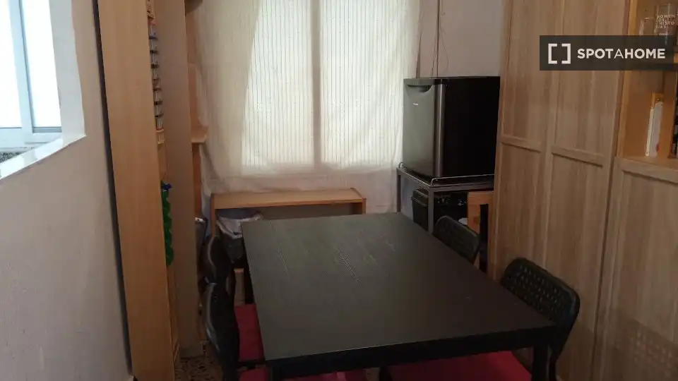 Habitación 105 m², Valencia