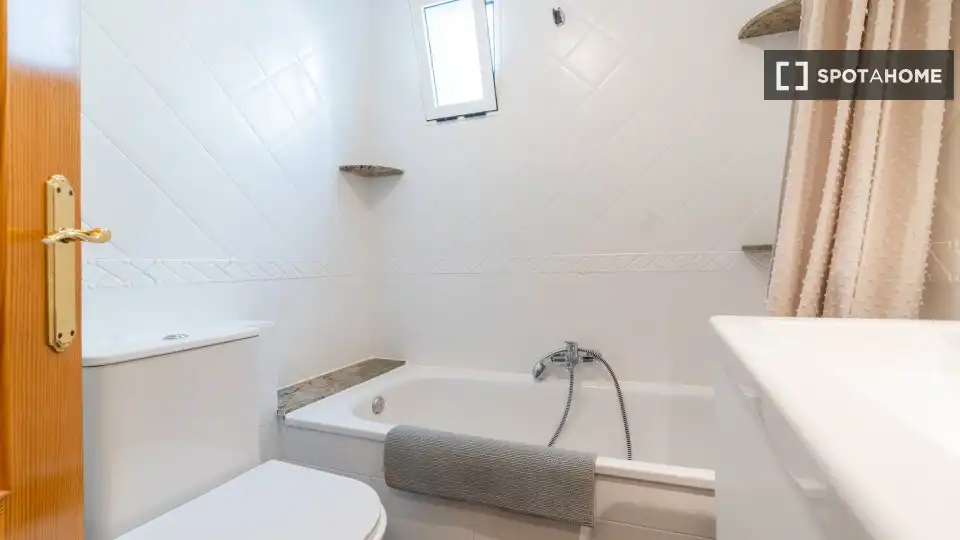 Habitación 127 m², Massamagrell