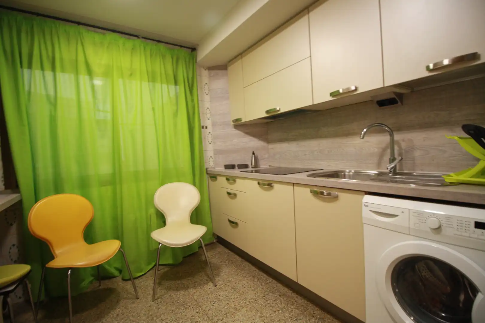 Piso de 100 m² en Zaragoza