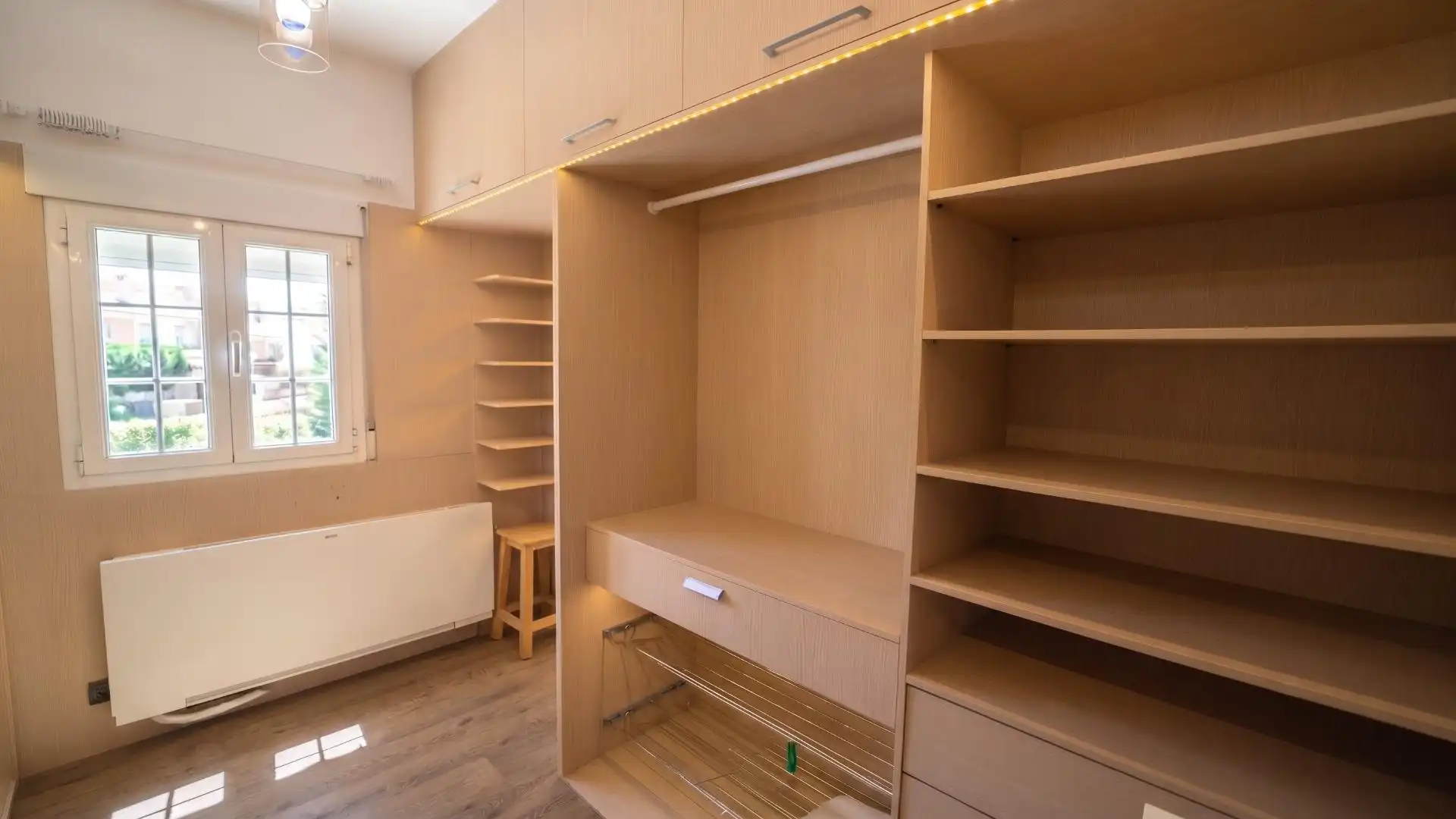 Piso de 350 m² en Huétor Vega