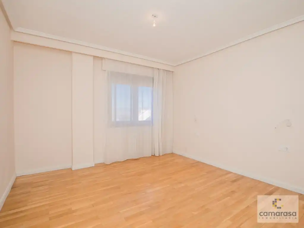 Appartamento 130 m² a Ávila