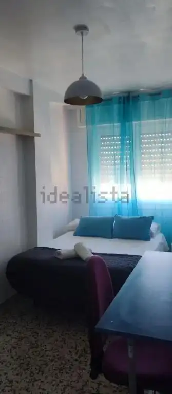 Piso de 90 m² en Almería