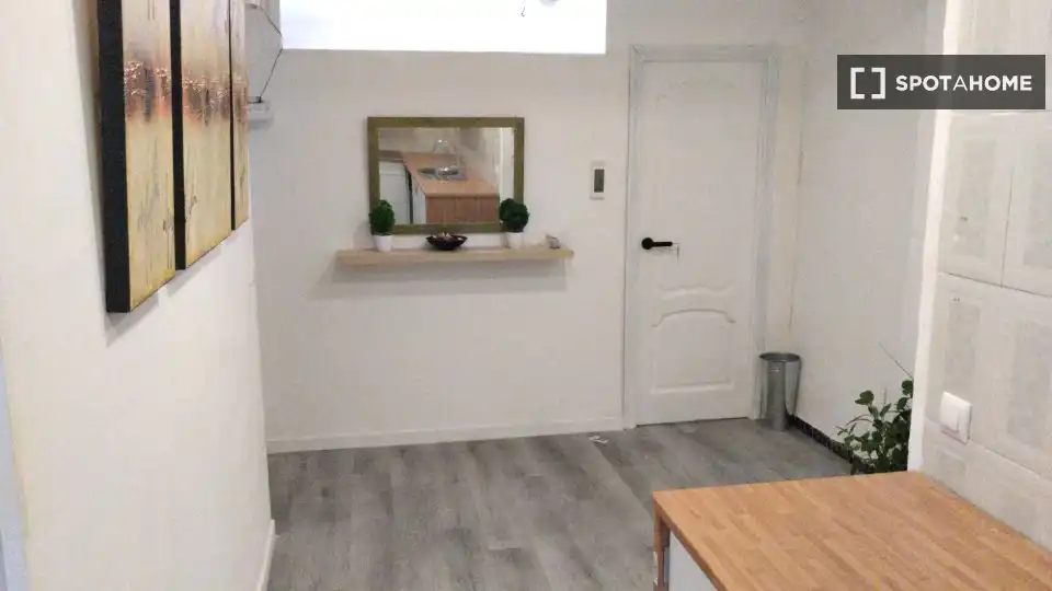 Habitación 80 m², Sevilla