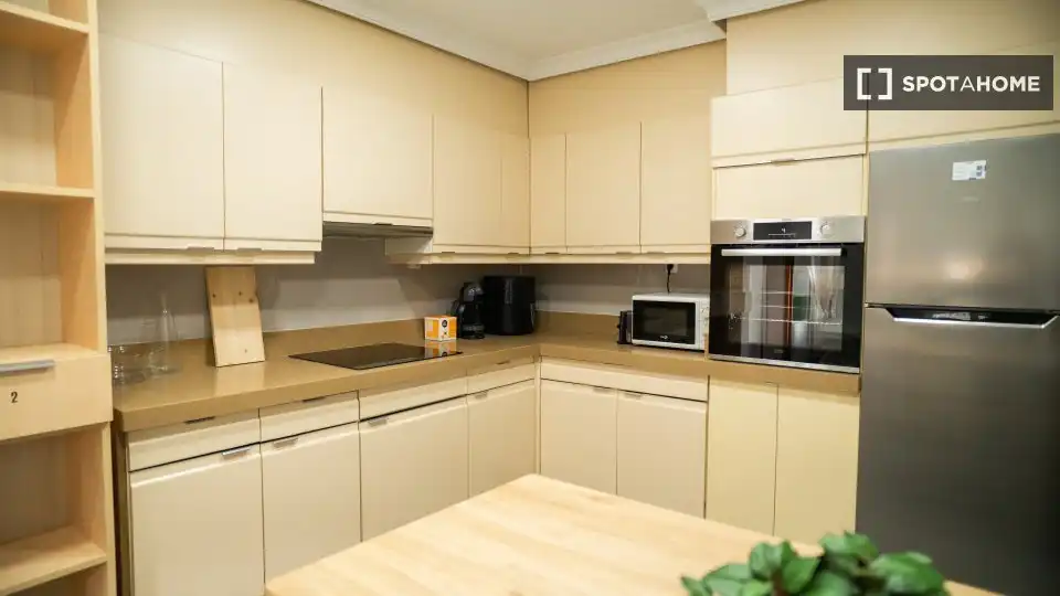 Habitación 190 m², Murcia