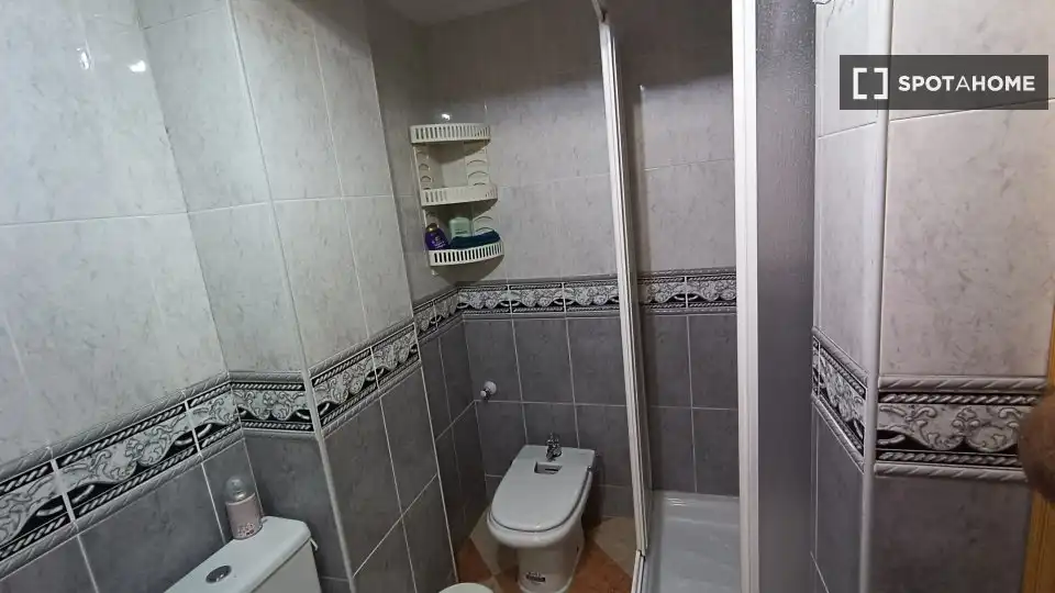 Habitación 115 m², Fuente Vaqueros