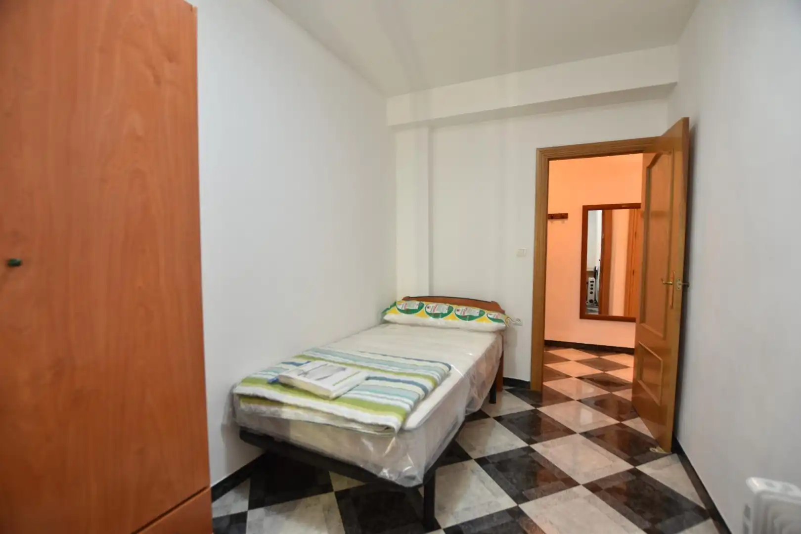 Piso de 86 m² en Granada