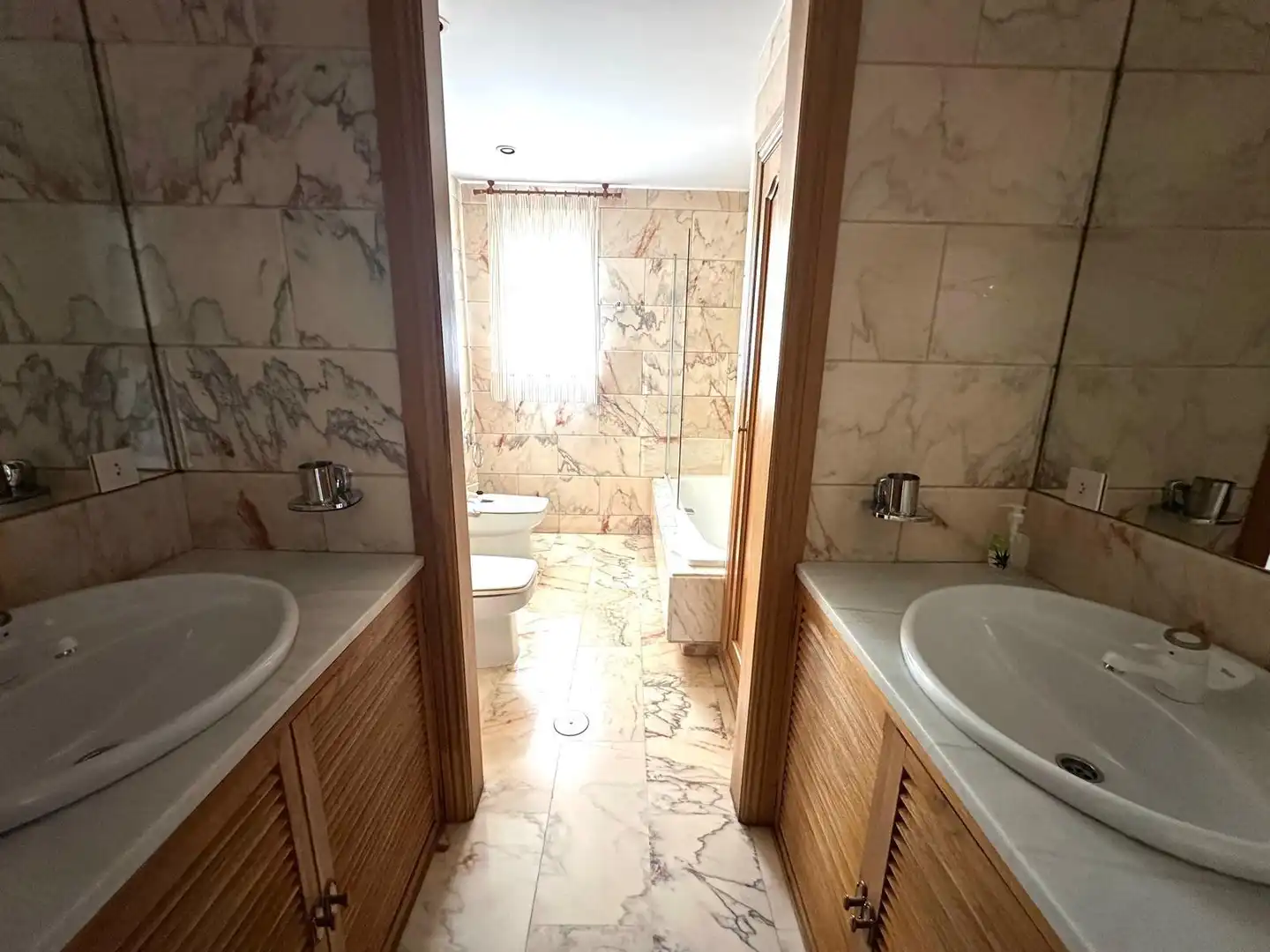 Piso de 200 m² en Granada