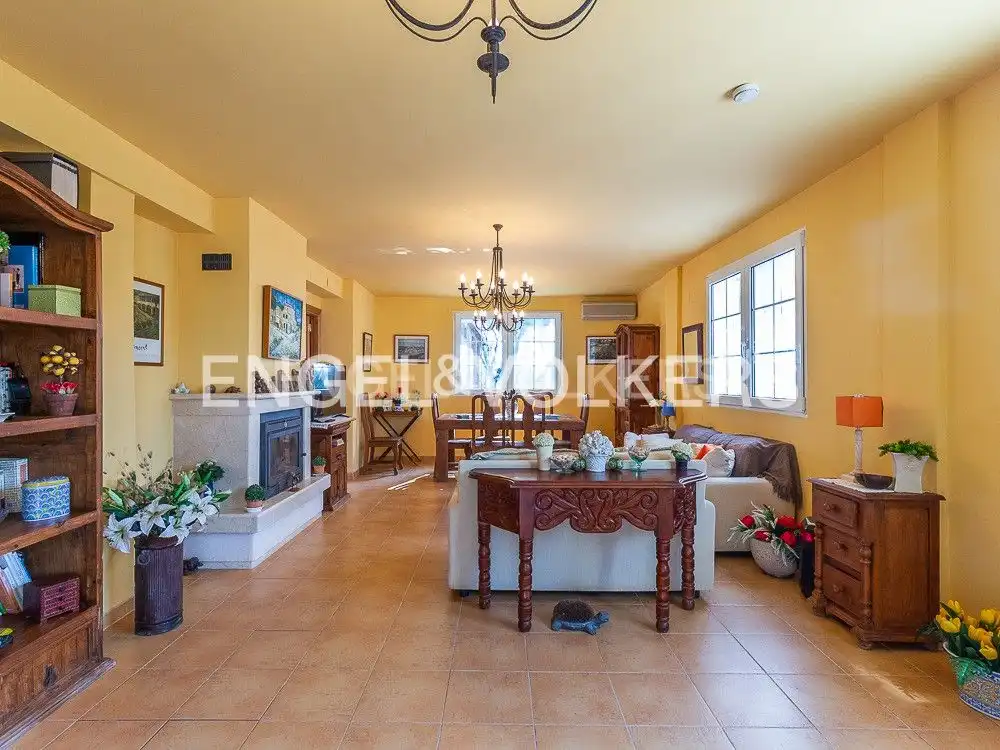 Casa de 177 m² a Cullera