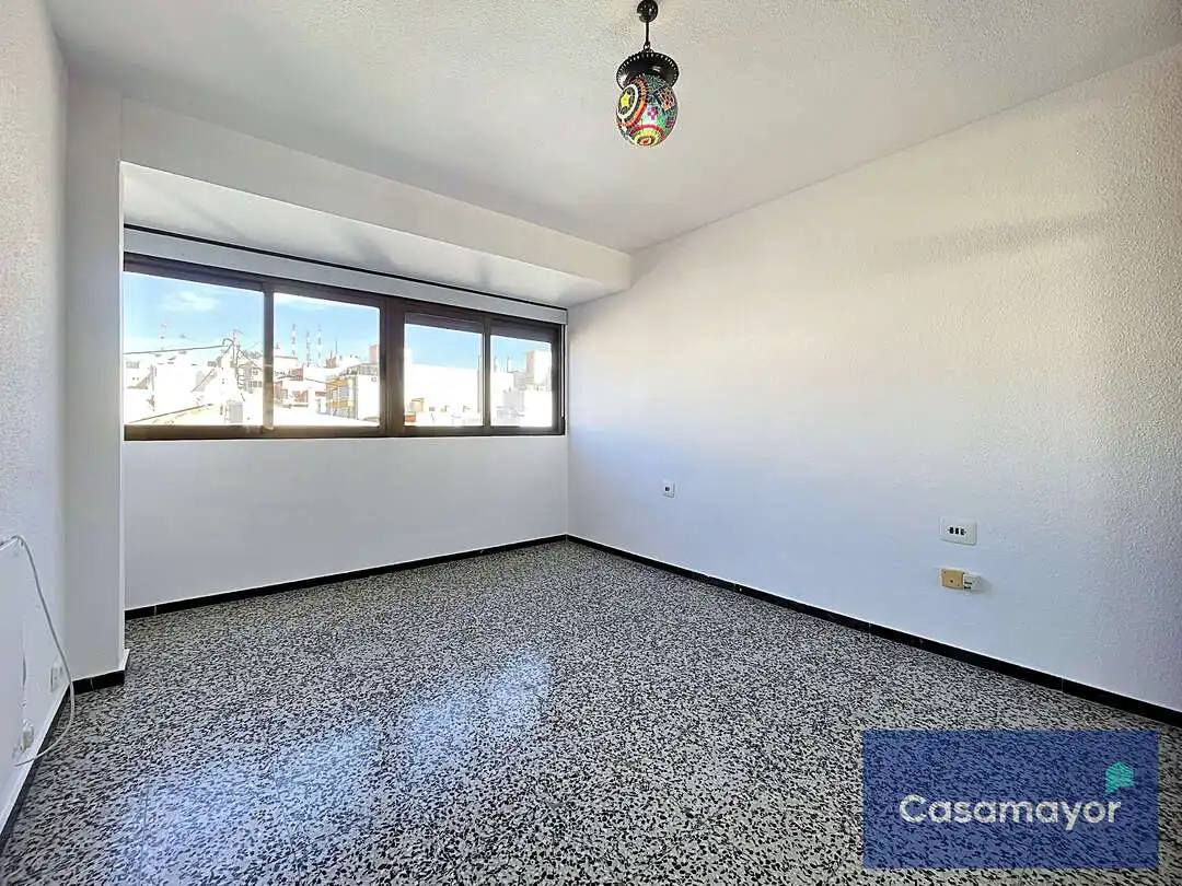Pis de 104 m² a Alacant