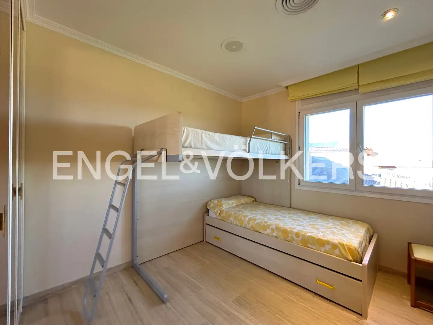 Piso de 322 m² en Mont-roig del Camp