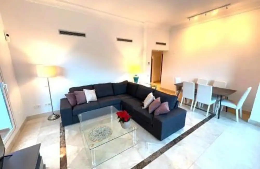 Apartamento 220 m² em Estepona
