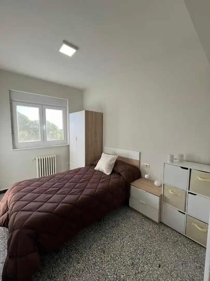 Piso de 190 m² en Calvarrasa de Abajo