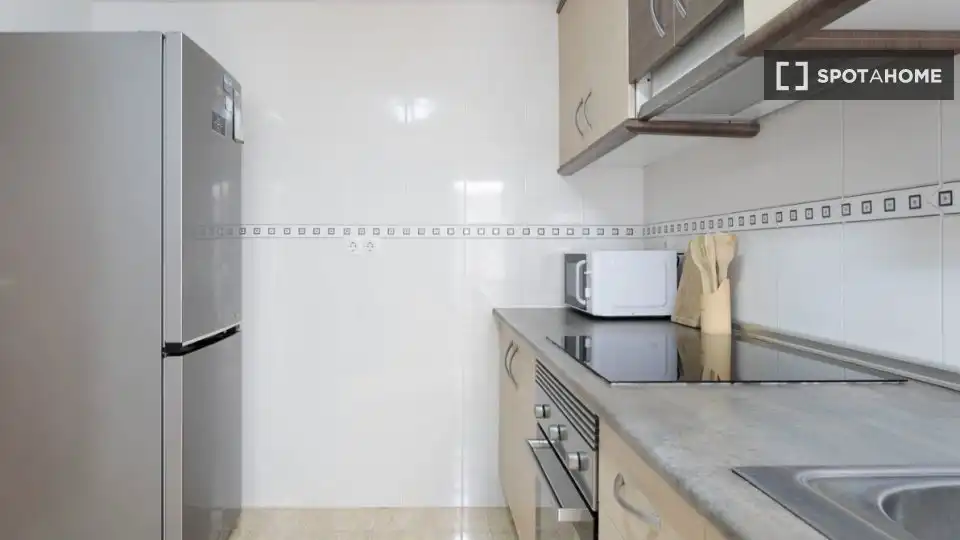 Habitación 104 m², Alicante