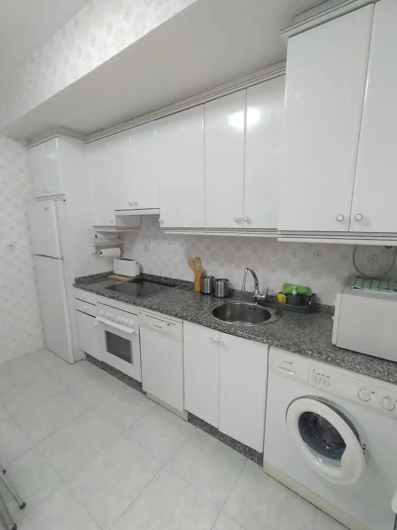 Habitación 93 m², Ourense