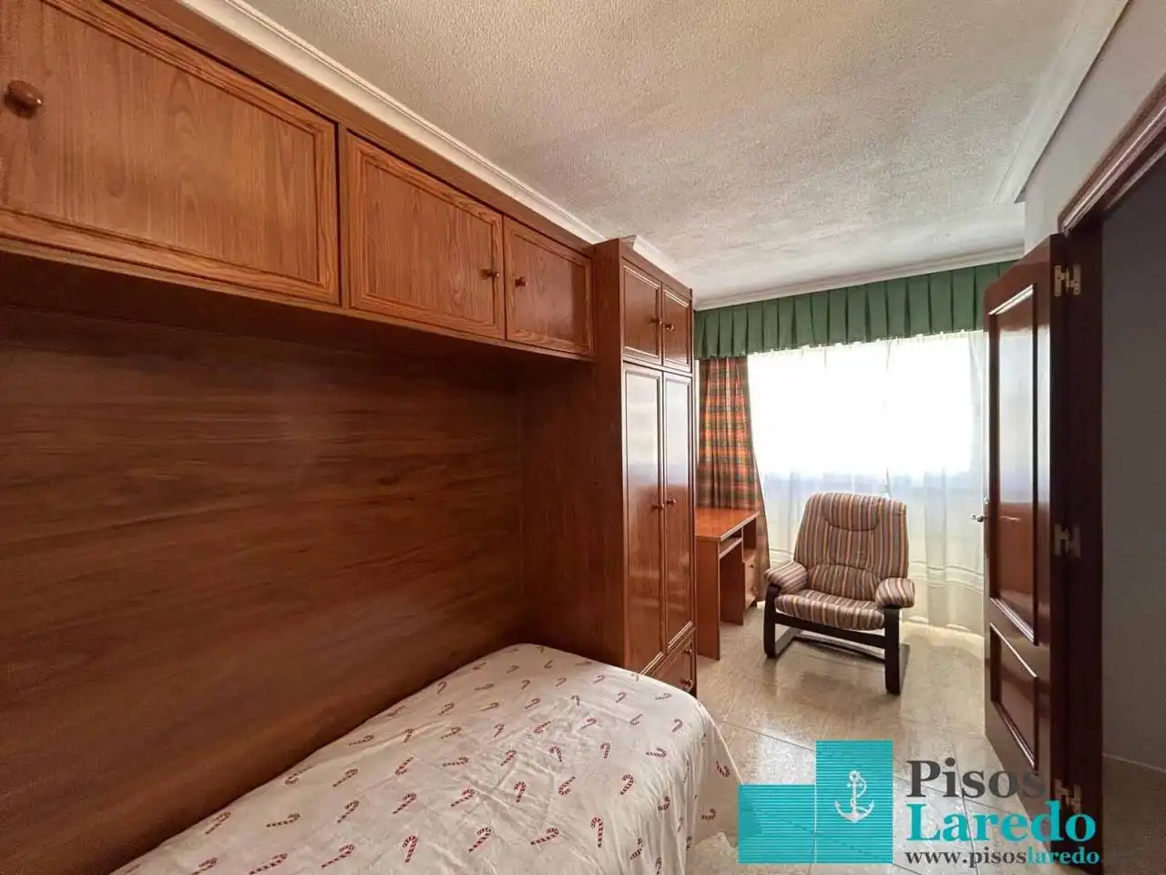 Piso de 58 m² en Laredo