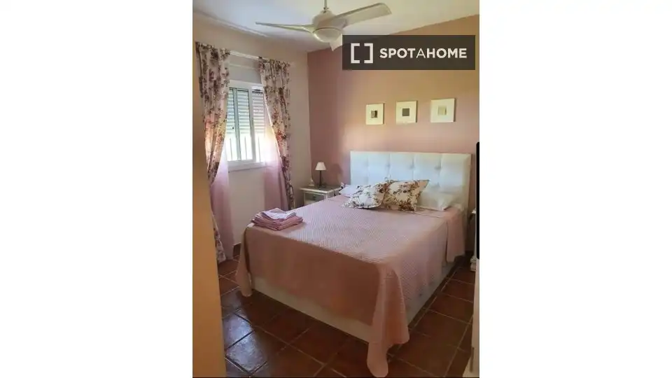Habitación 1150 m², Chiclana de la Frontera