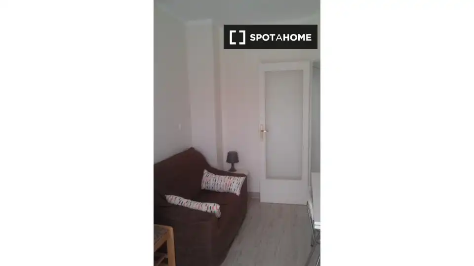 Habitación en alquiler, Pamplona