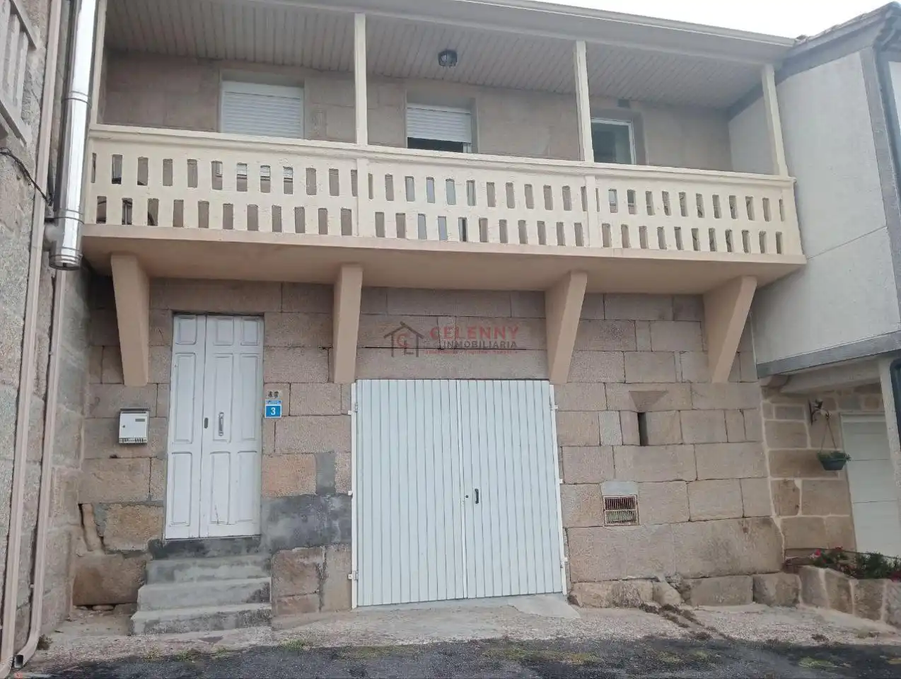 Casa de 80 m² en San Cibrao das Viñas