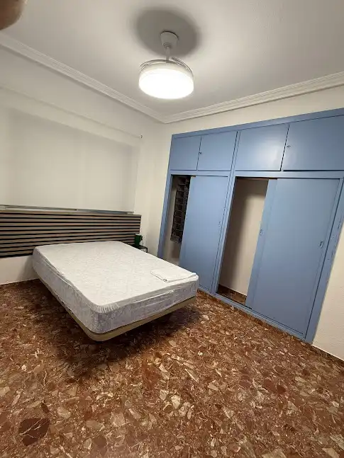Piso de 200 m² en Linares