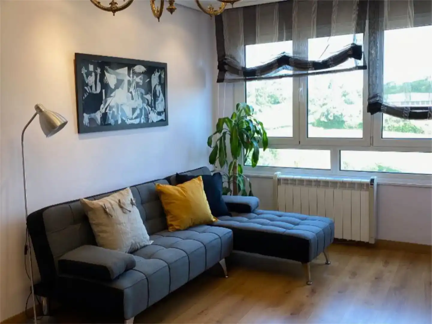Piso de 90 m² en Oviedo