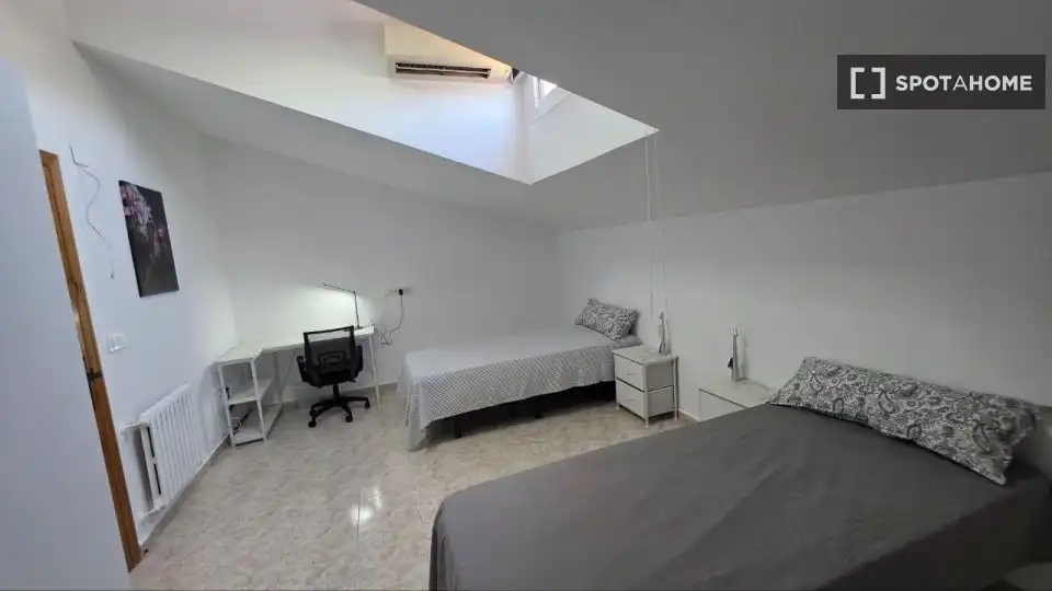 Habitación 269 m², Alicante
