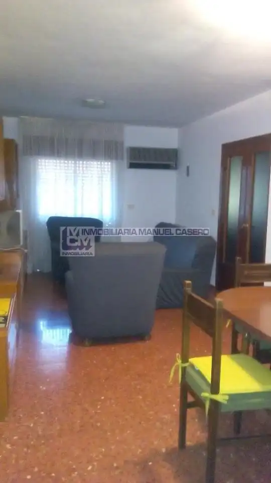 Piso de 100 m² en Cáceres