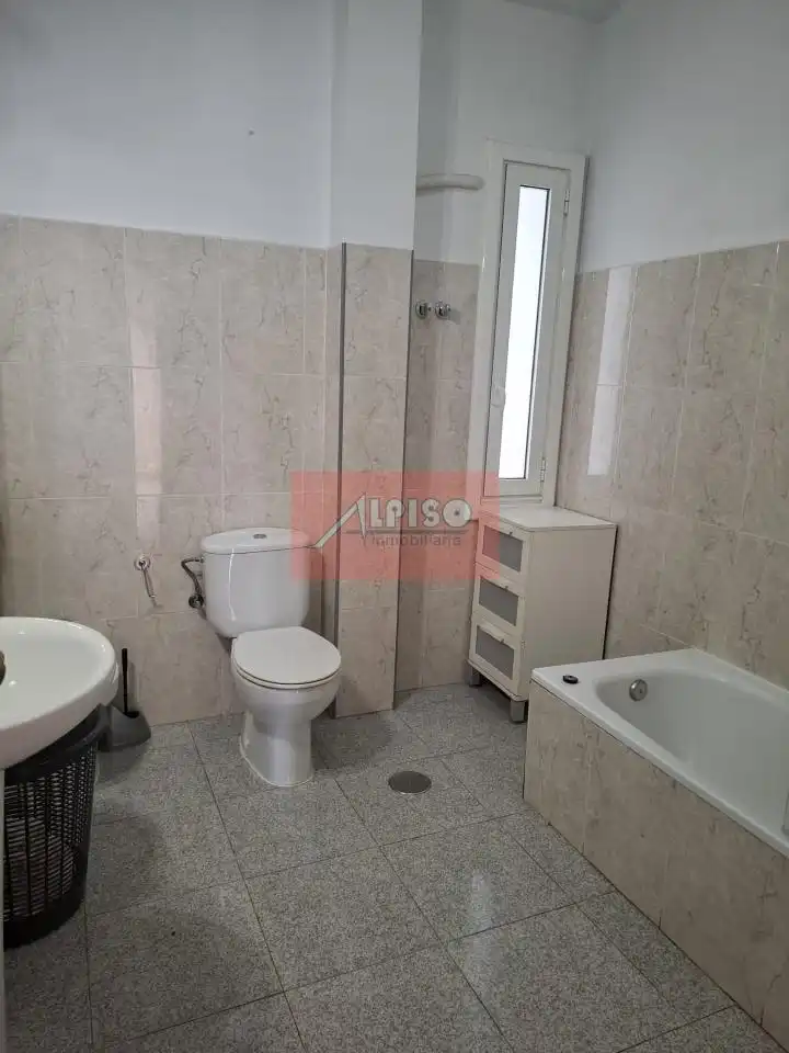 Piso de 85 m² en Ourense