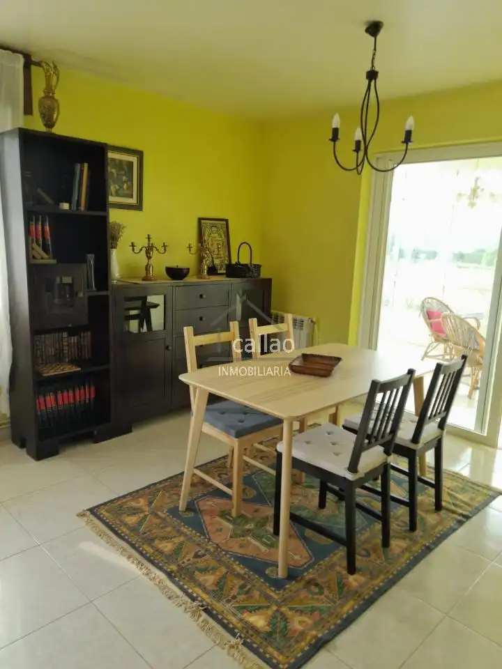Casa de 265 m² a Mugardos