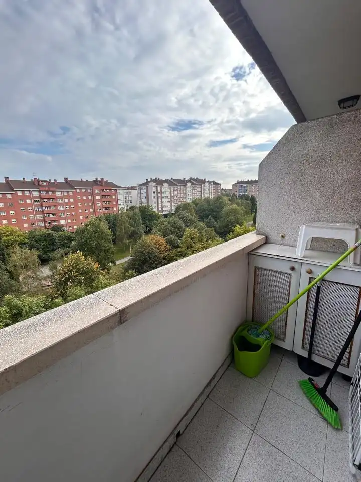Pis de 89 m² a Gijón