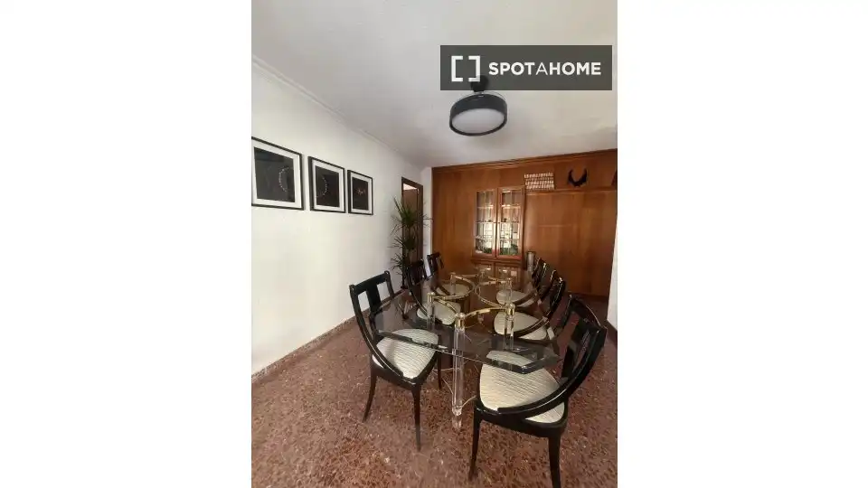 Habitación 140 m², Málaga
