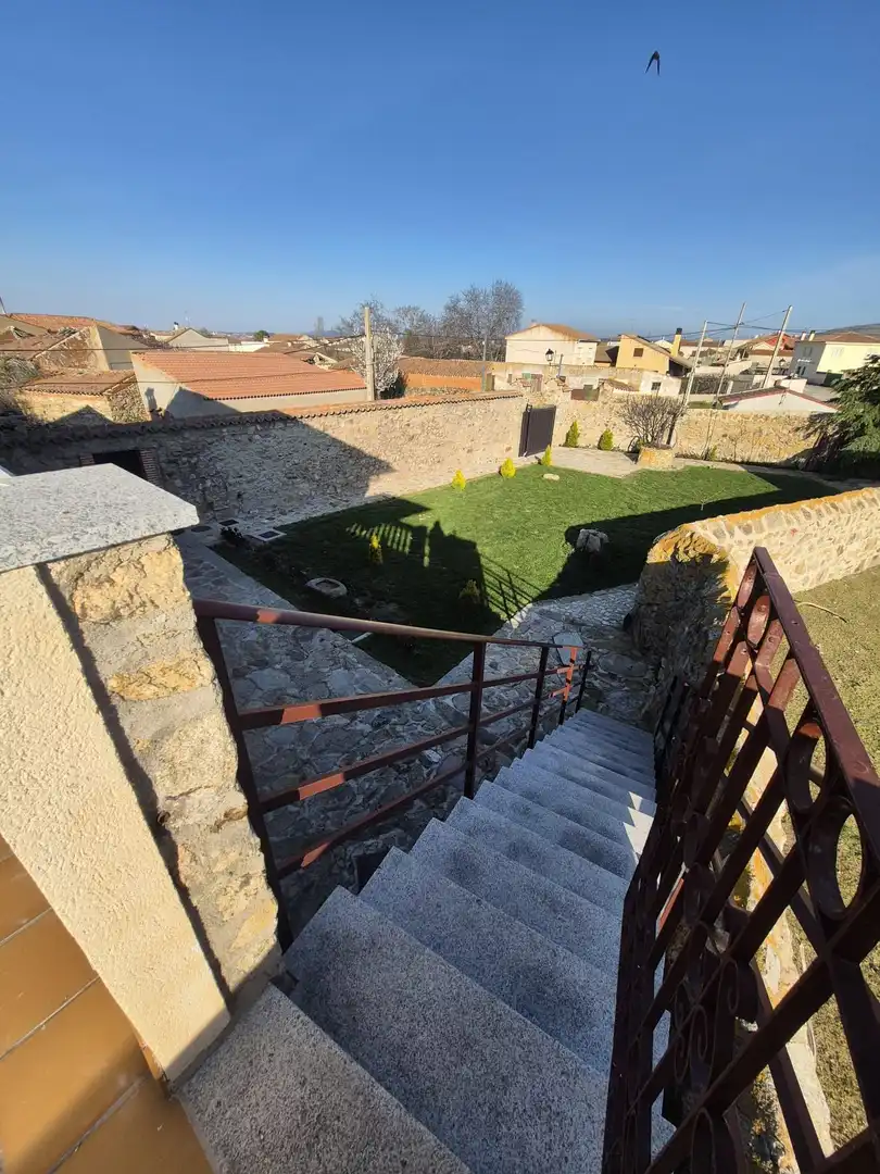 Piso de 140 m² en Gemuño