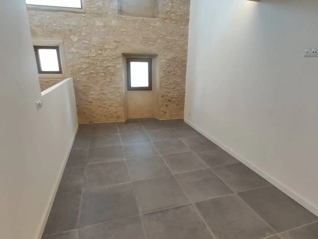 Piso de 200 m² en Navata