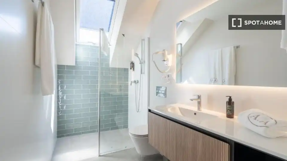 Habitación 75 m², Vigo