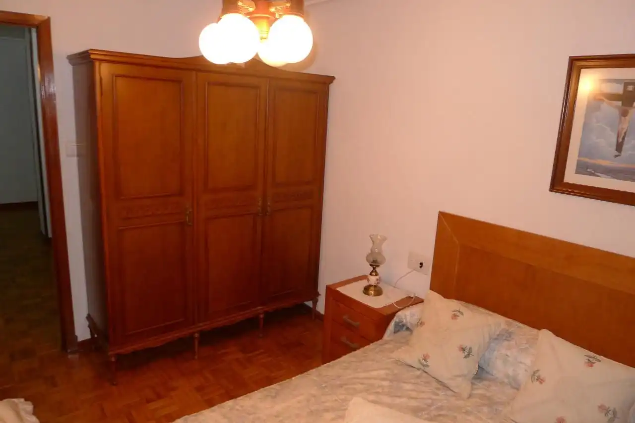 Piso de 140 m² en Ourense