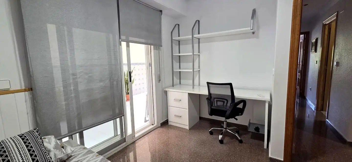 Habitación 100 m², Elche