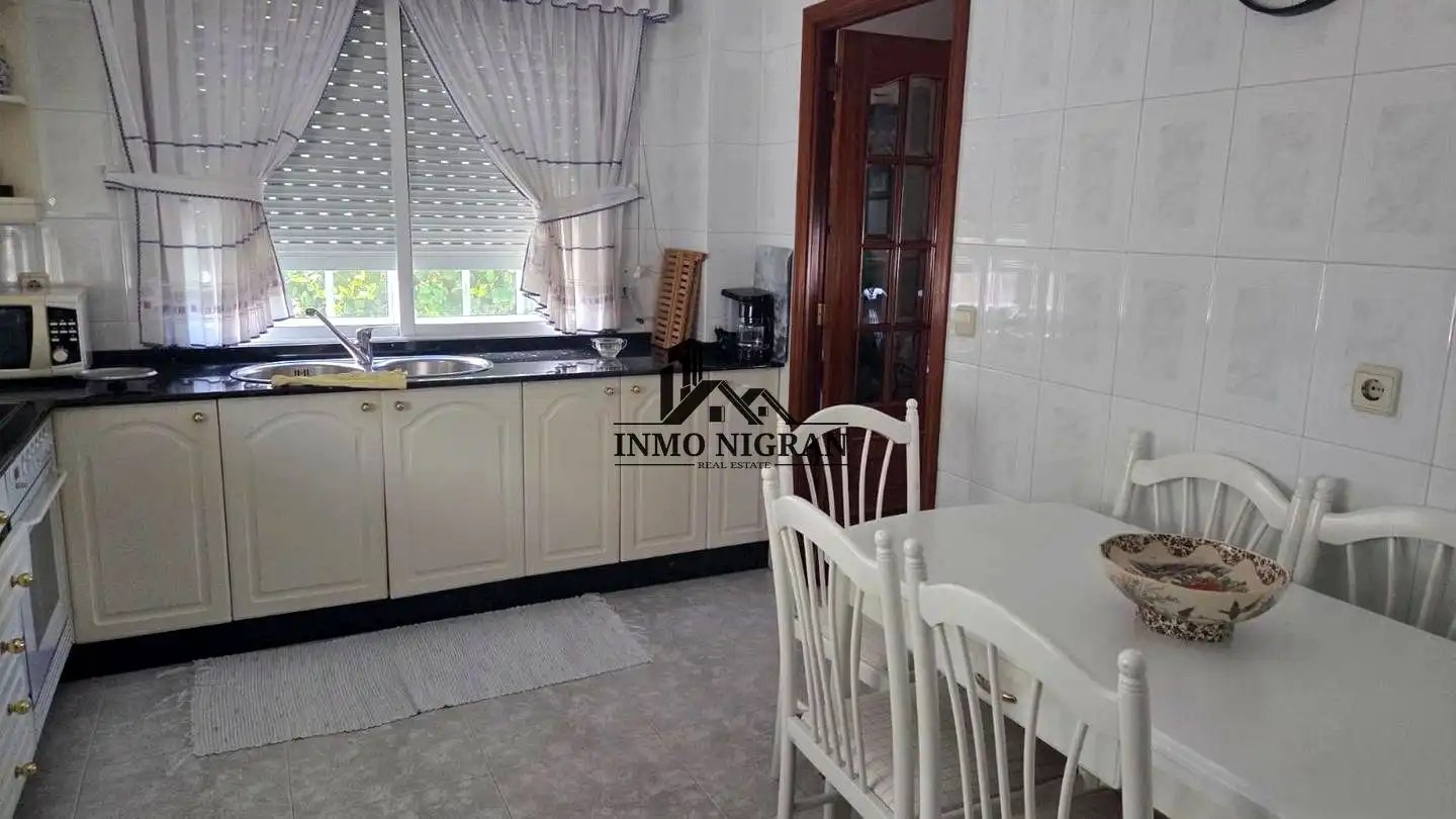 Casa de 225 m² a Vigo