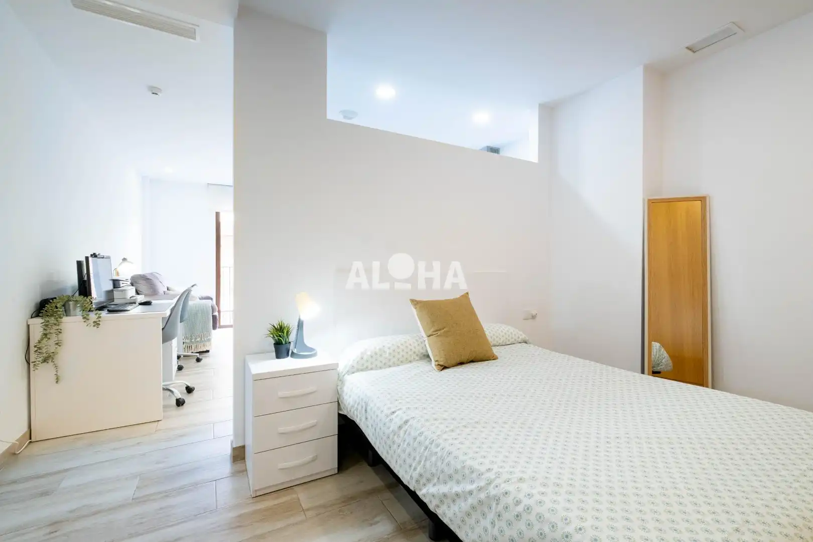 Flat 1597 m² in Alfara del Patriarca