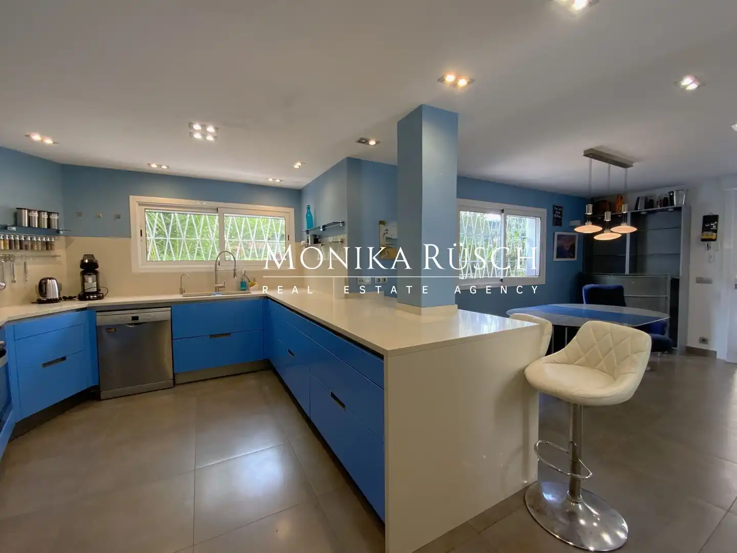 Casa de 434 m² a Castelldefels