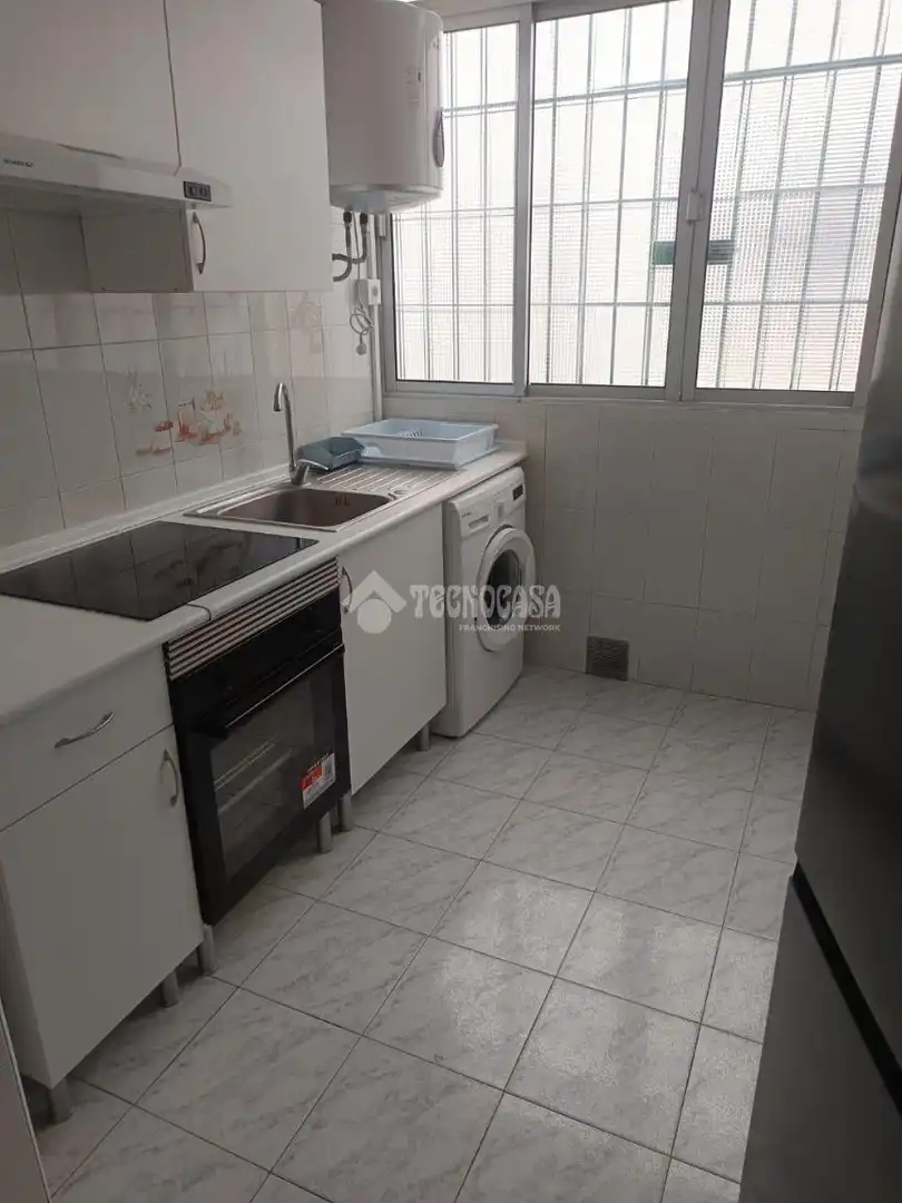 Piso de 75 m² en Sevilla