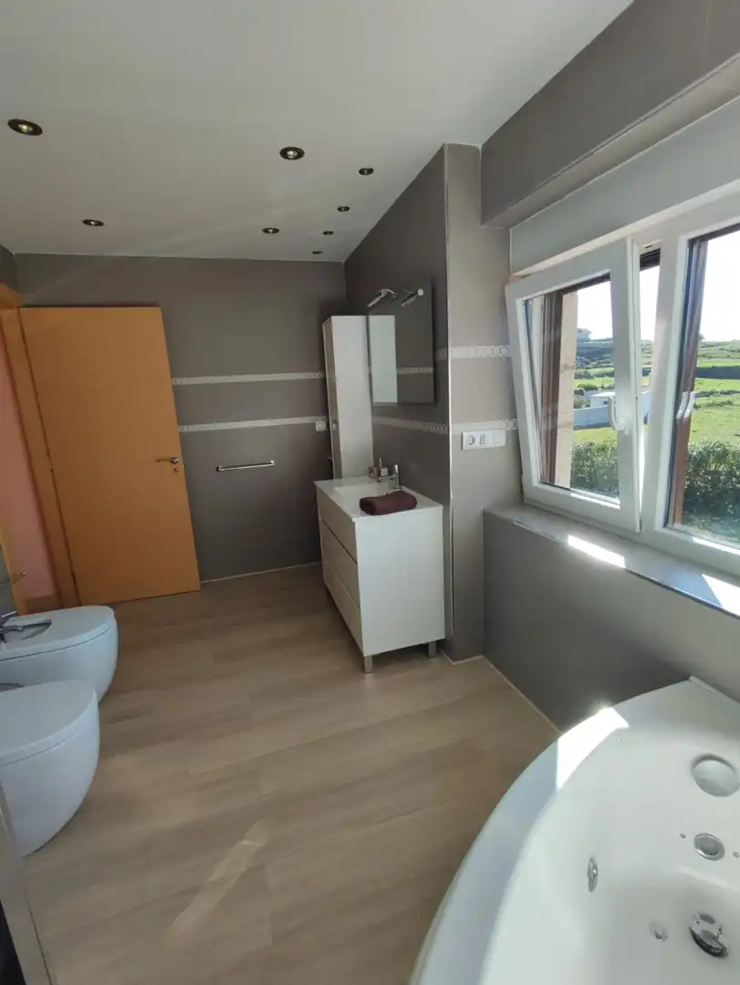 Wohnung 398 m² in Miengo