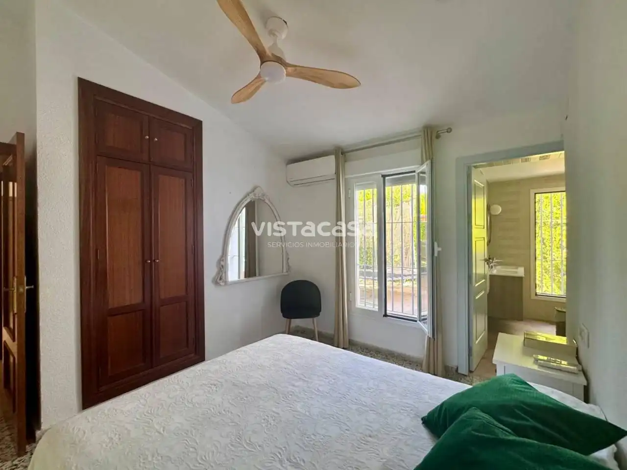 Piso de 650 m² en Carmona