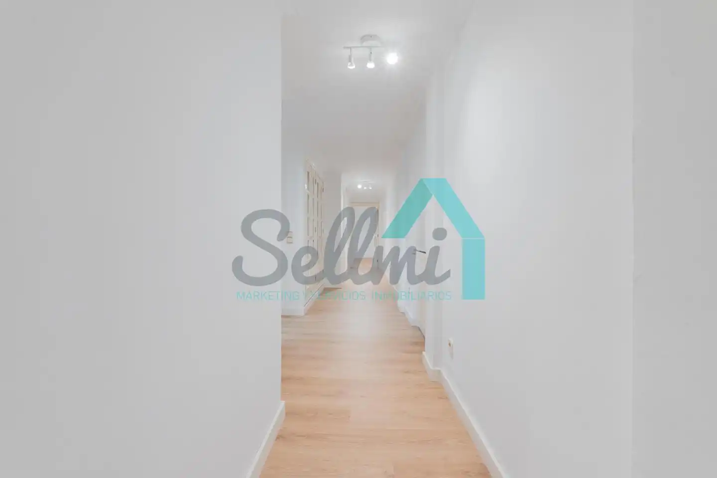 Piso de 166 m² en Oviedo