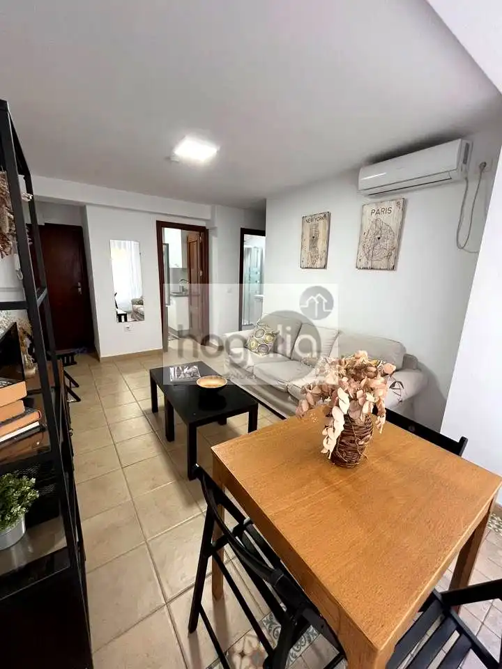 Piso de 75 m² en Sevilla