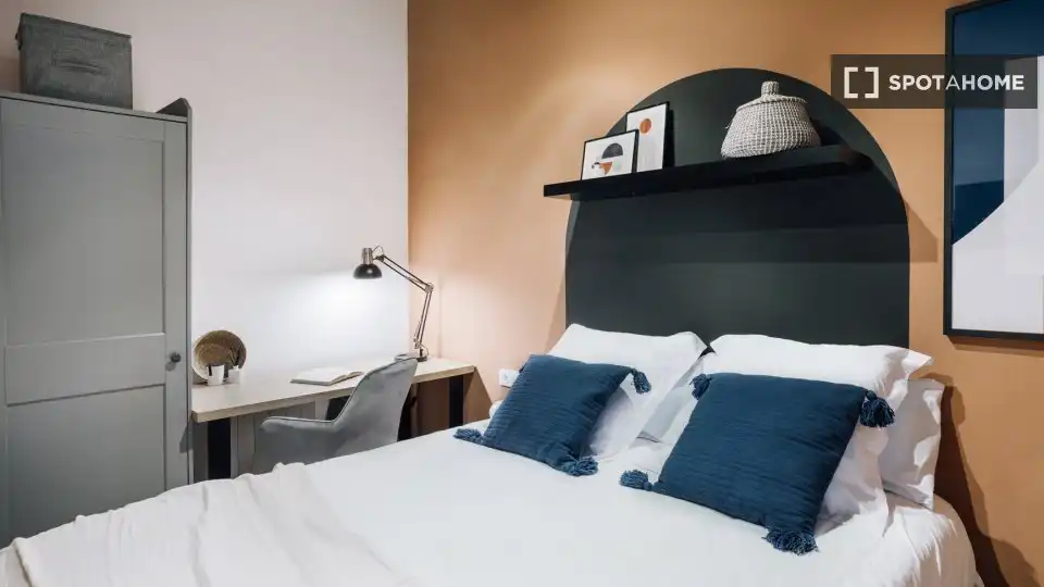 Habitación 96 m², Barcelona