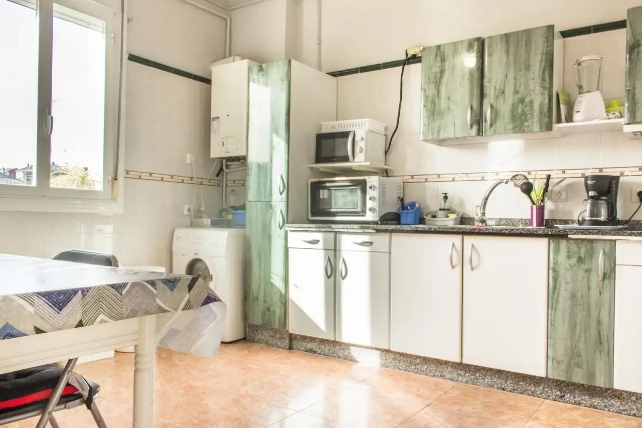 Habitación 12 m², Ourense