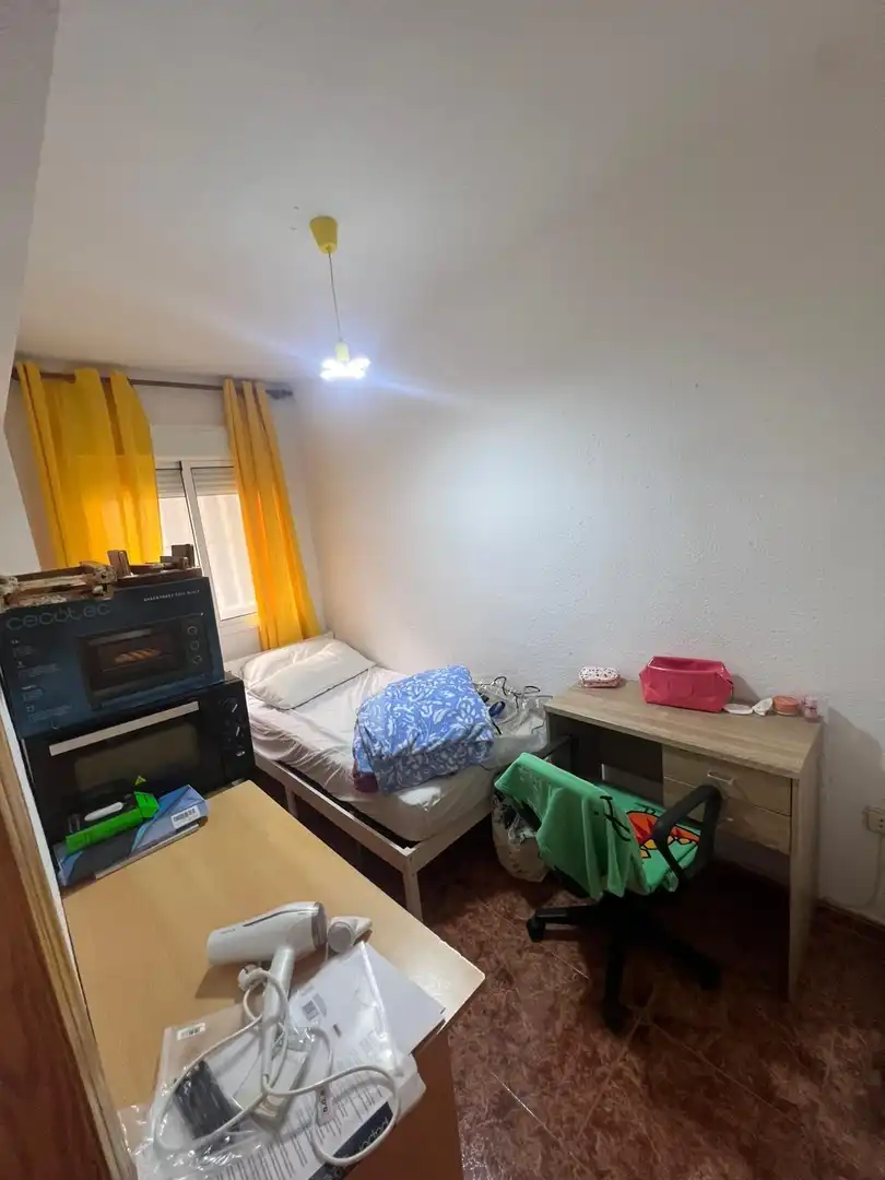Piso de 85 m² en Almería
