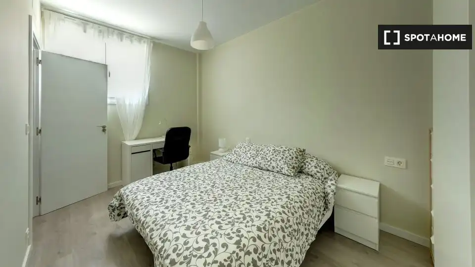 Habitación 58 m², Zaragoza