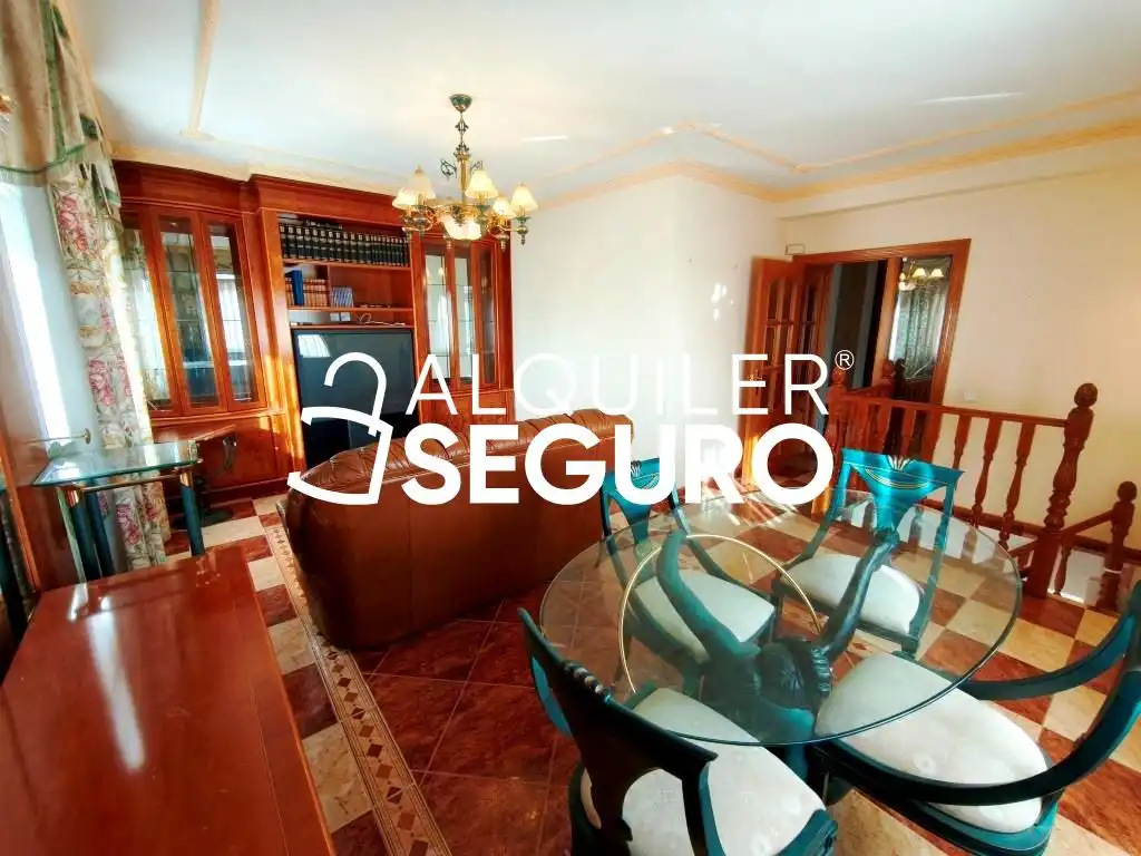 Casa de 220 m² a Casarrubios del Monte