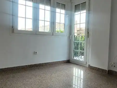 Piso de 140 m² en Almería