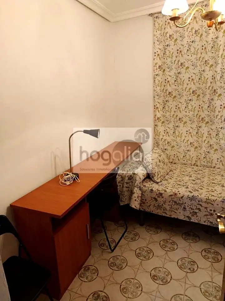 Piso de 70 m² en Sevilla